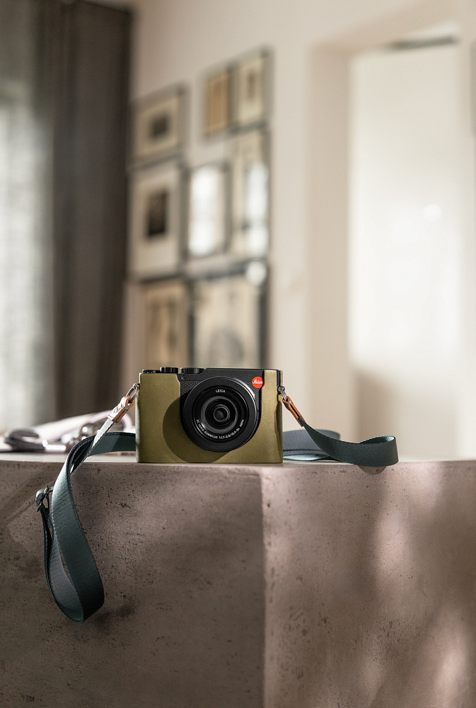 Leica D-Lux 8